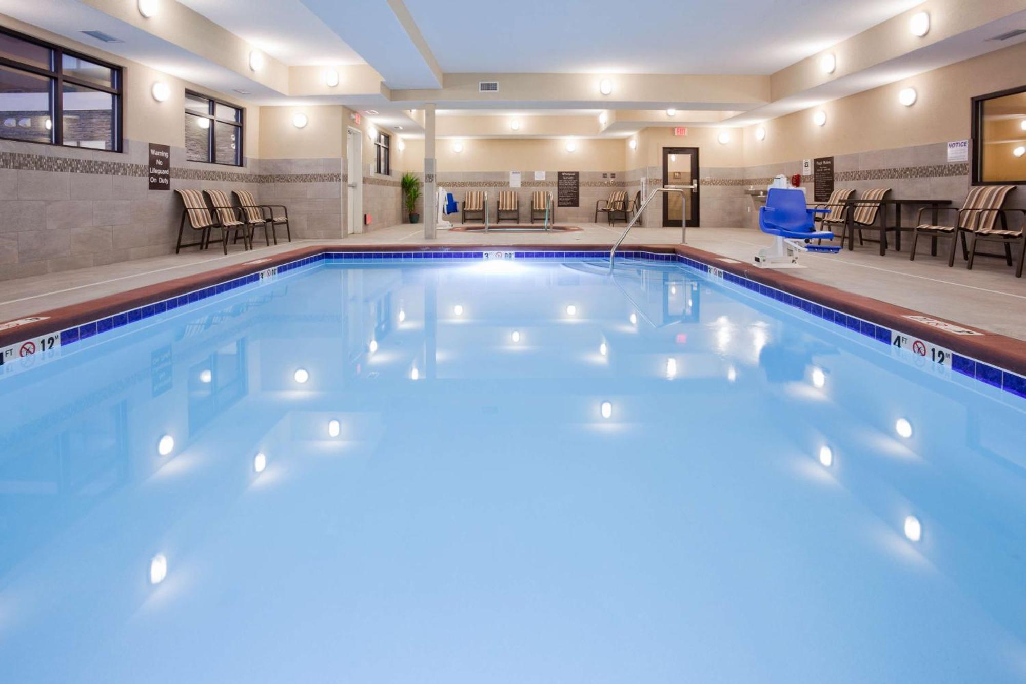Homewood Suites Davenport Bettendorf Εξωτερικό φωτογραφία
